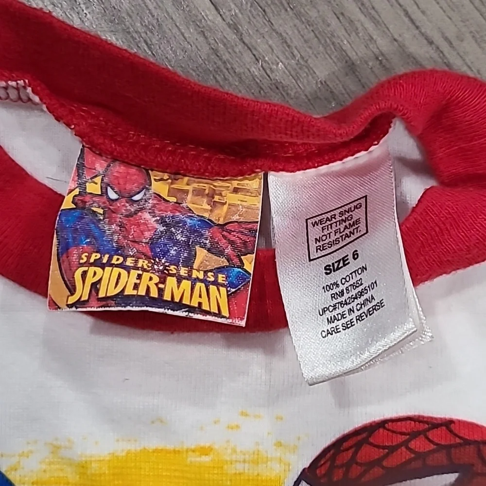 Spider-Man T-Shirt with Matching Pants Size 6